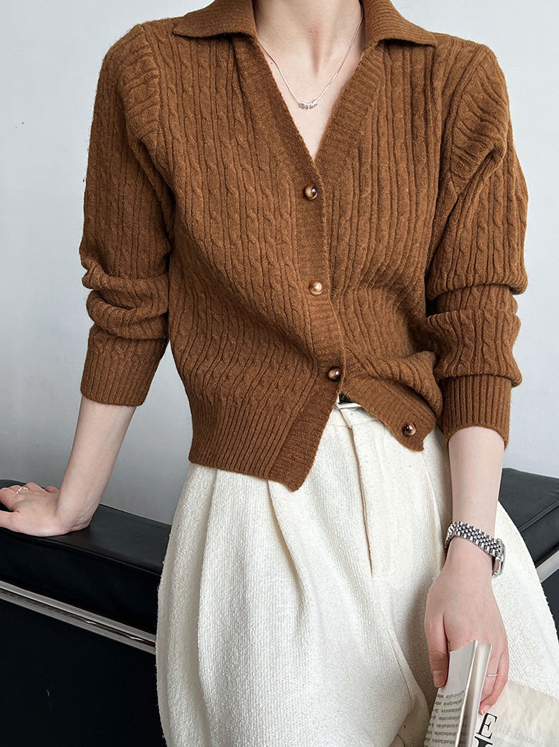Berg-Feldt | Rippstrickcardigan mit Kragen V-ausschnitt Klassisch und Warm
