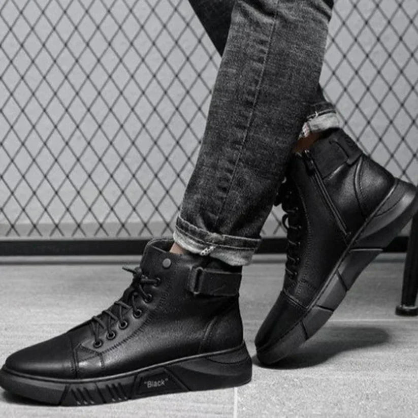 Berg-Feldt | Schwarze warme Stiefel