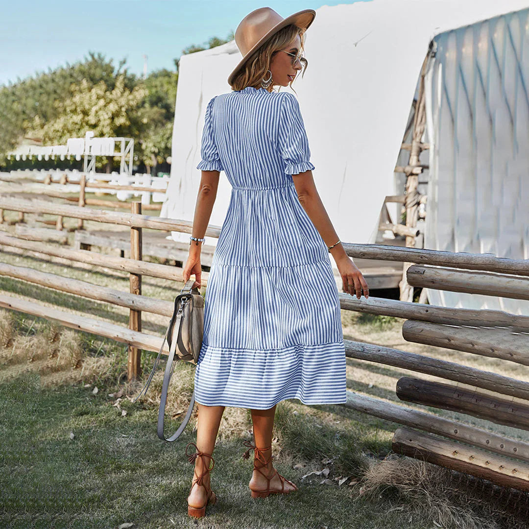 Charmante robe d'été pour femme - élégante