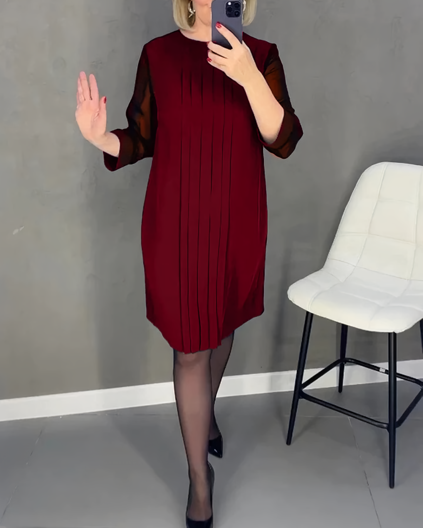 Robe élégante à manches en résille - Rouge cerise
