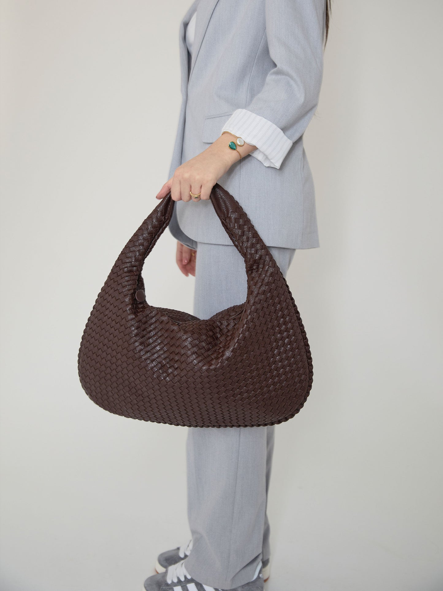 Berg-Feldt | Kaffee Damenhandtasche Mit Geflochtenem Stilvollen Design - Berg-Feldt