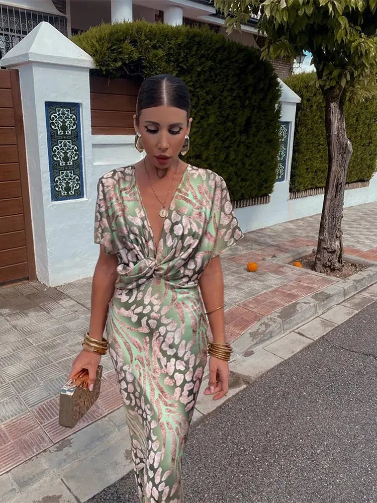 Robe femme Uretta col en V