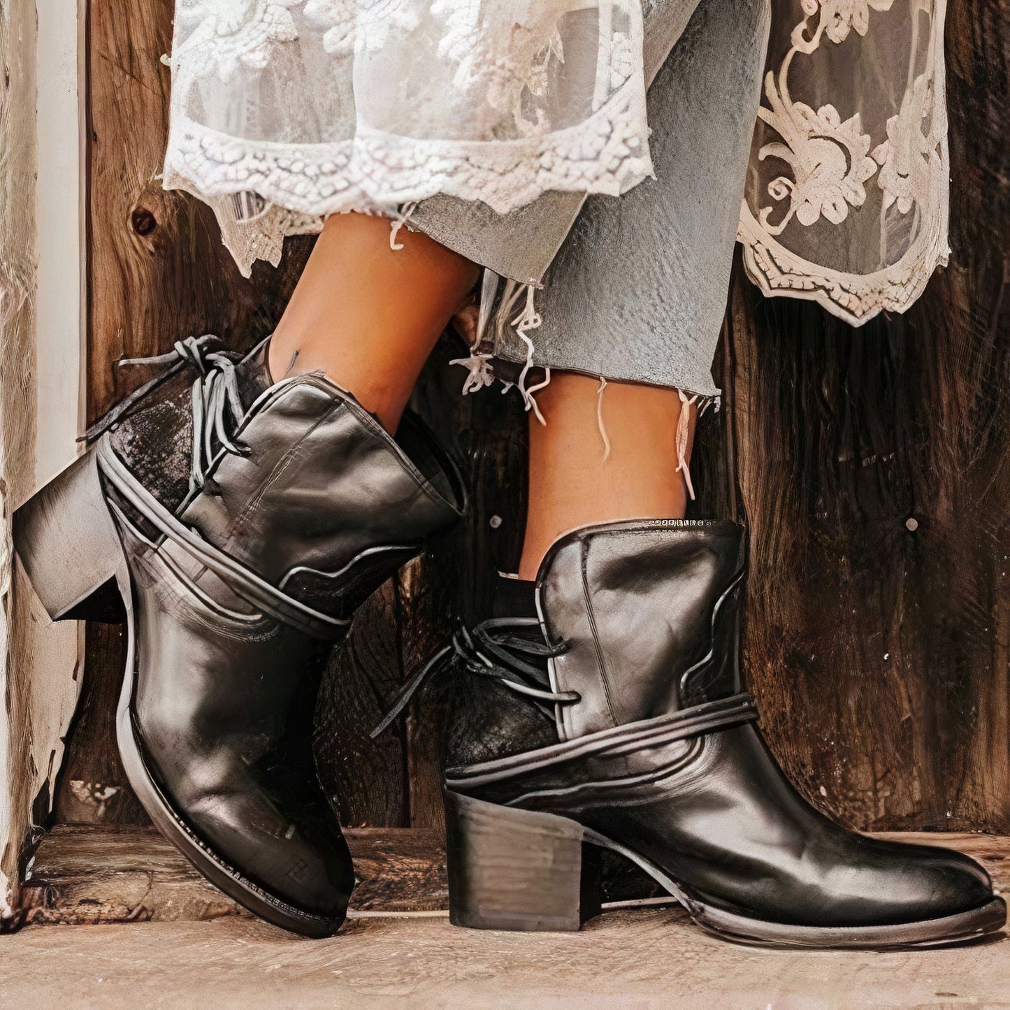 Berg-Feldt | Bottines - Talon Bloc - Style Western - Détails Lacets