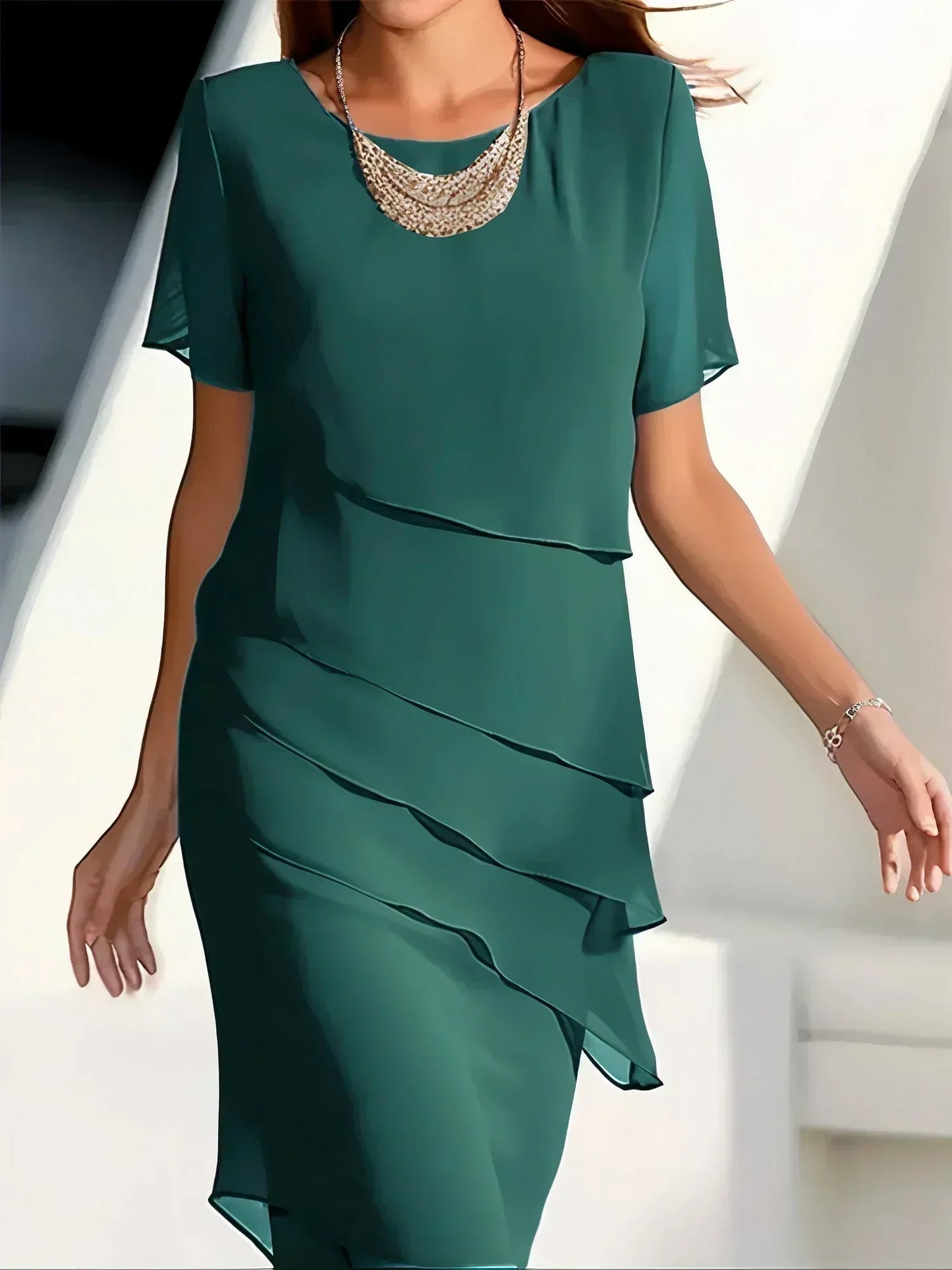 Cynthia: Robe amincissante et élégante