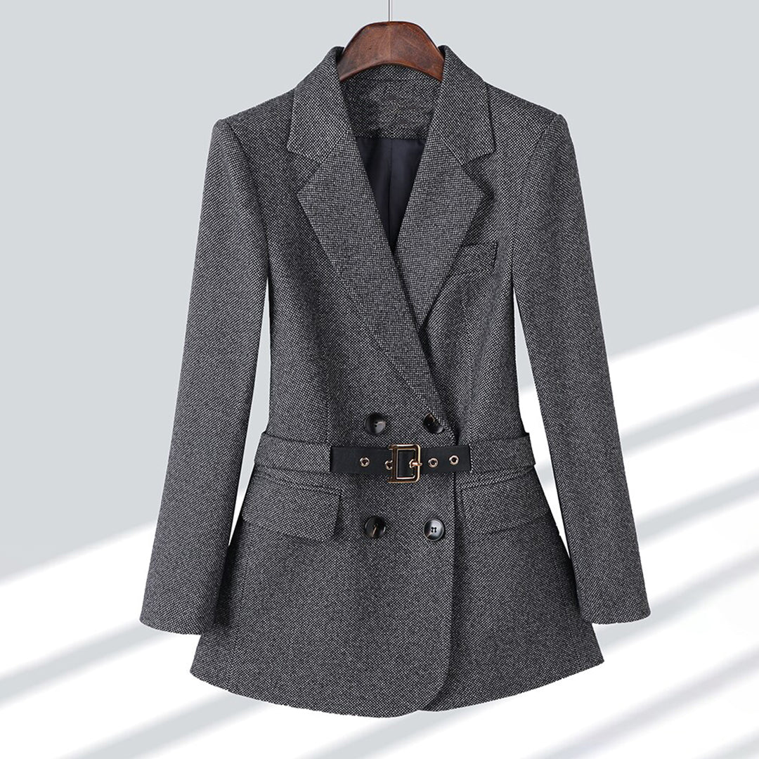 Blazer ceinturé par Avelena