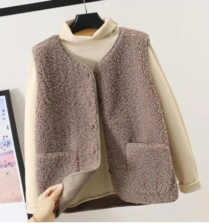 Berg-Feldt | Klassische und Stilvolle Strickjacke