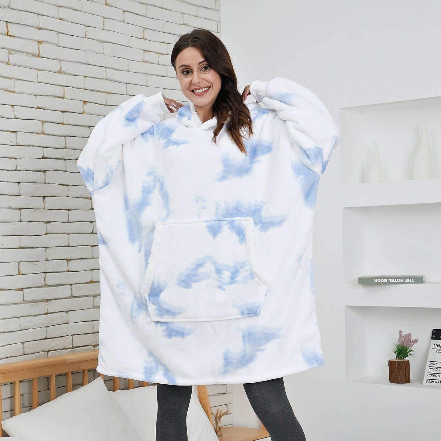 Fudus | Sweat à capuche et couverture douillette combinés !