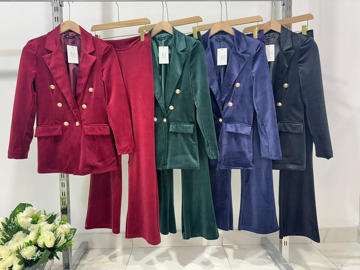 Tailleur-pantalon Whiska – élégance féminine