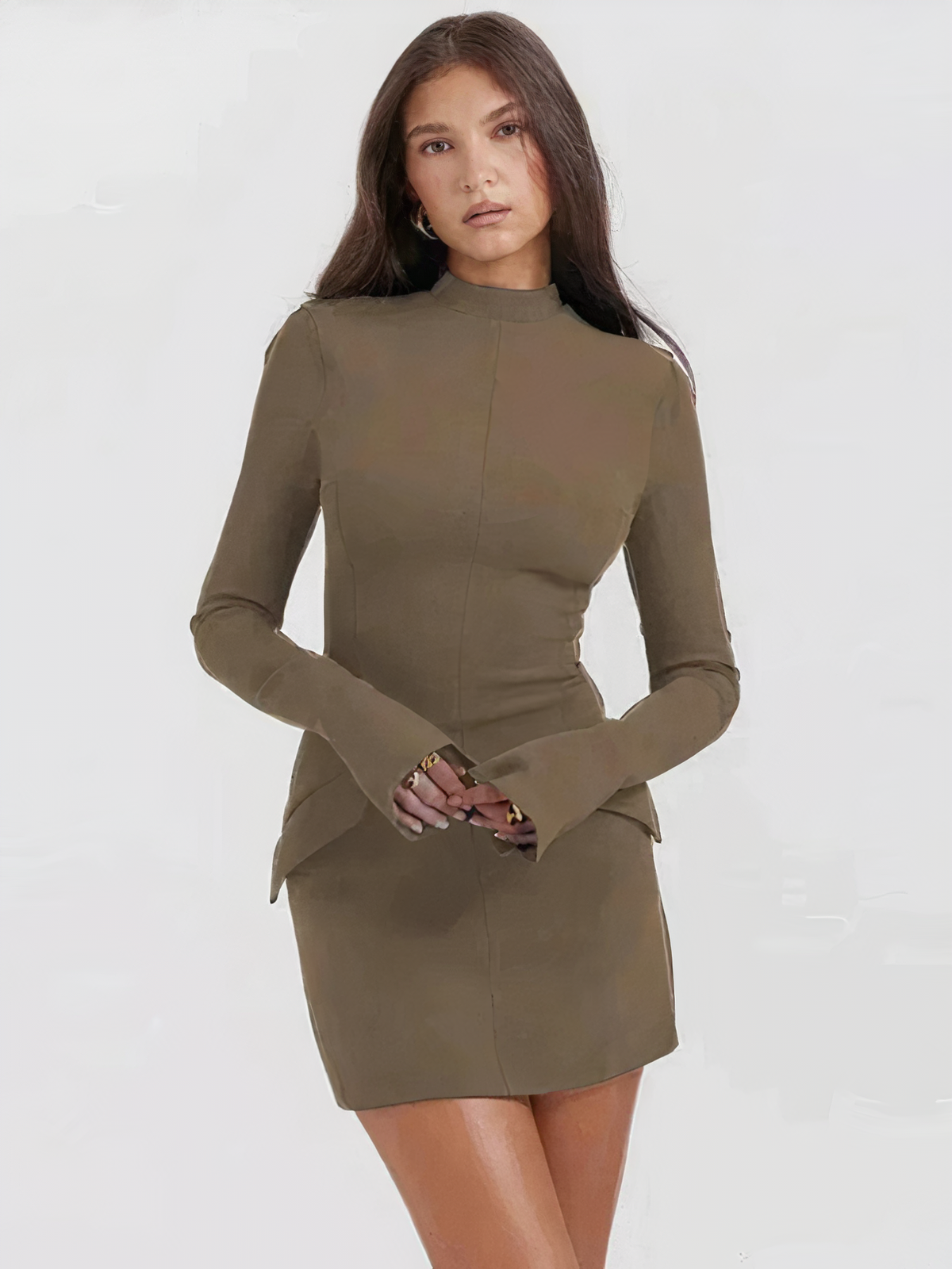 Jolie petite robe, Lisa