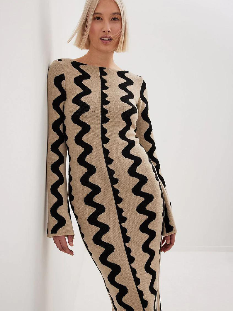 Robe moulante à manches longues – Laura