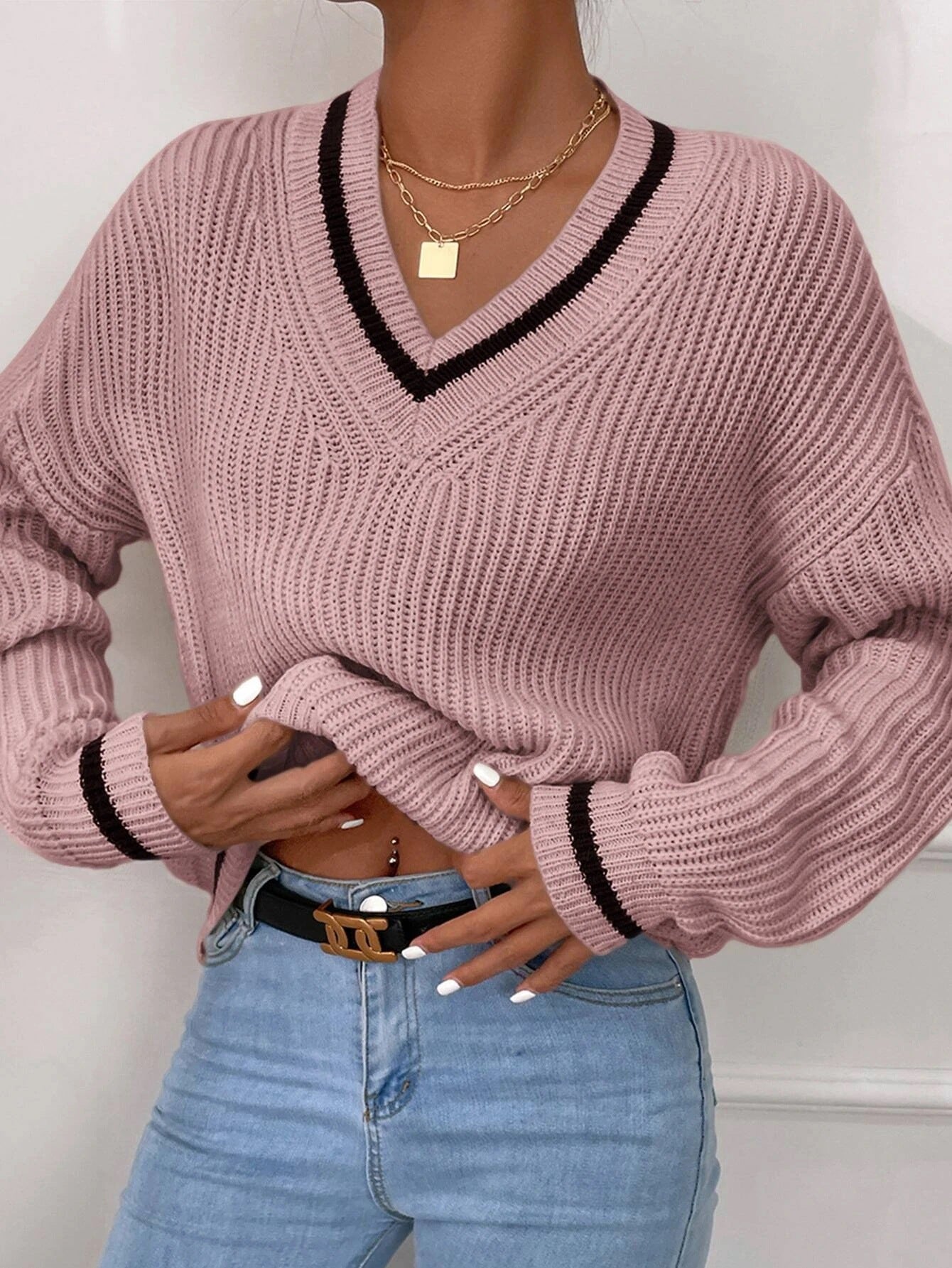 Berg-Feldt | Pullover mit V-Ausschnitt und Patchwork