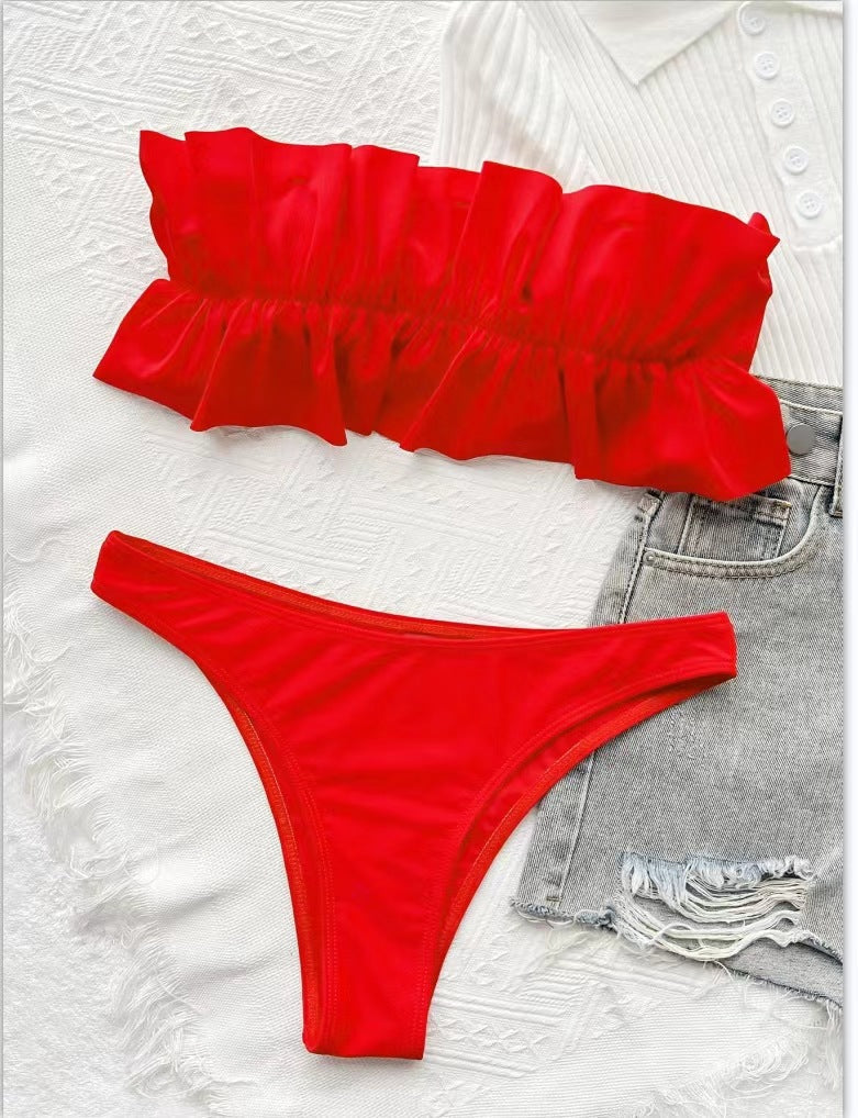 Maillot de bain deux pièces élégant pour femme avec haut bandeau, fronces et coupe haute de berg-feldt