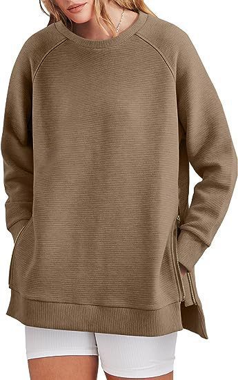Women's casual sweatshirt with side pockets and zip Berg-Feldt