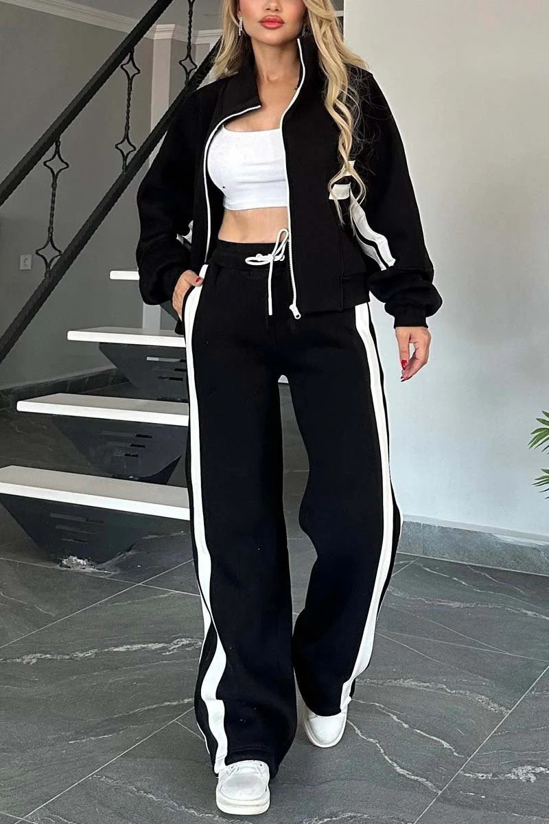 Berg-Feldt | Gestreifte Zip up Cropped Sweatshirtjacke und Sporthose Zwei Teile Satz