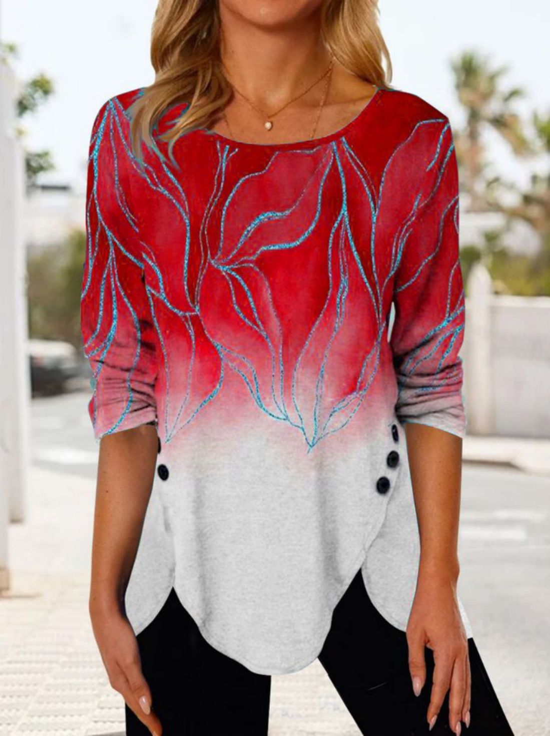T-shirt élégant à manches longues pour femmes, avec un joli dégradé de couleurs et des boutons décoratifs de berg-feldt