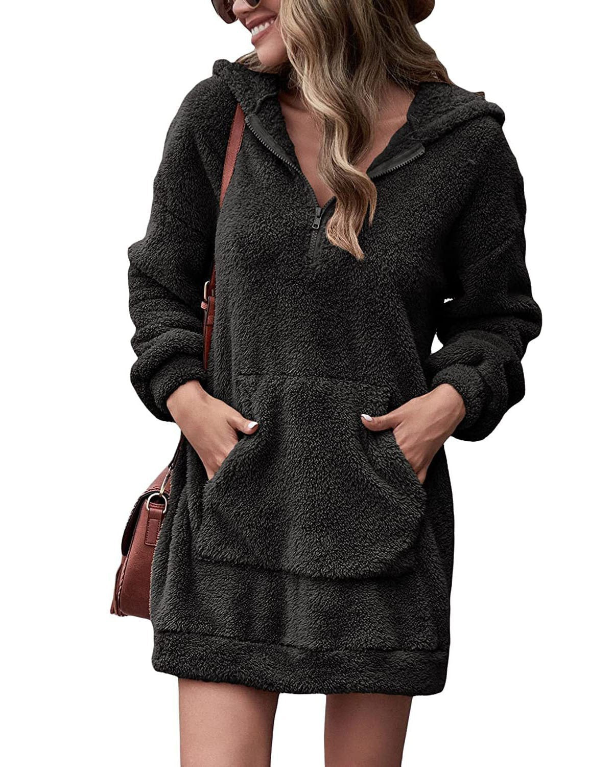 Damen Kuscheliger Hoodie-Kleid mit praktischen Taschen und halben Reißverschluss Berg-Feldt