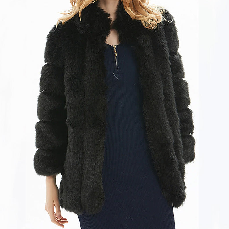 Manteau luxueux en fausse fourrure pour femme avec manches volumineuses et col montant Berg-Feldt