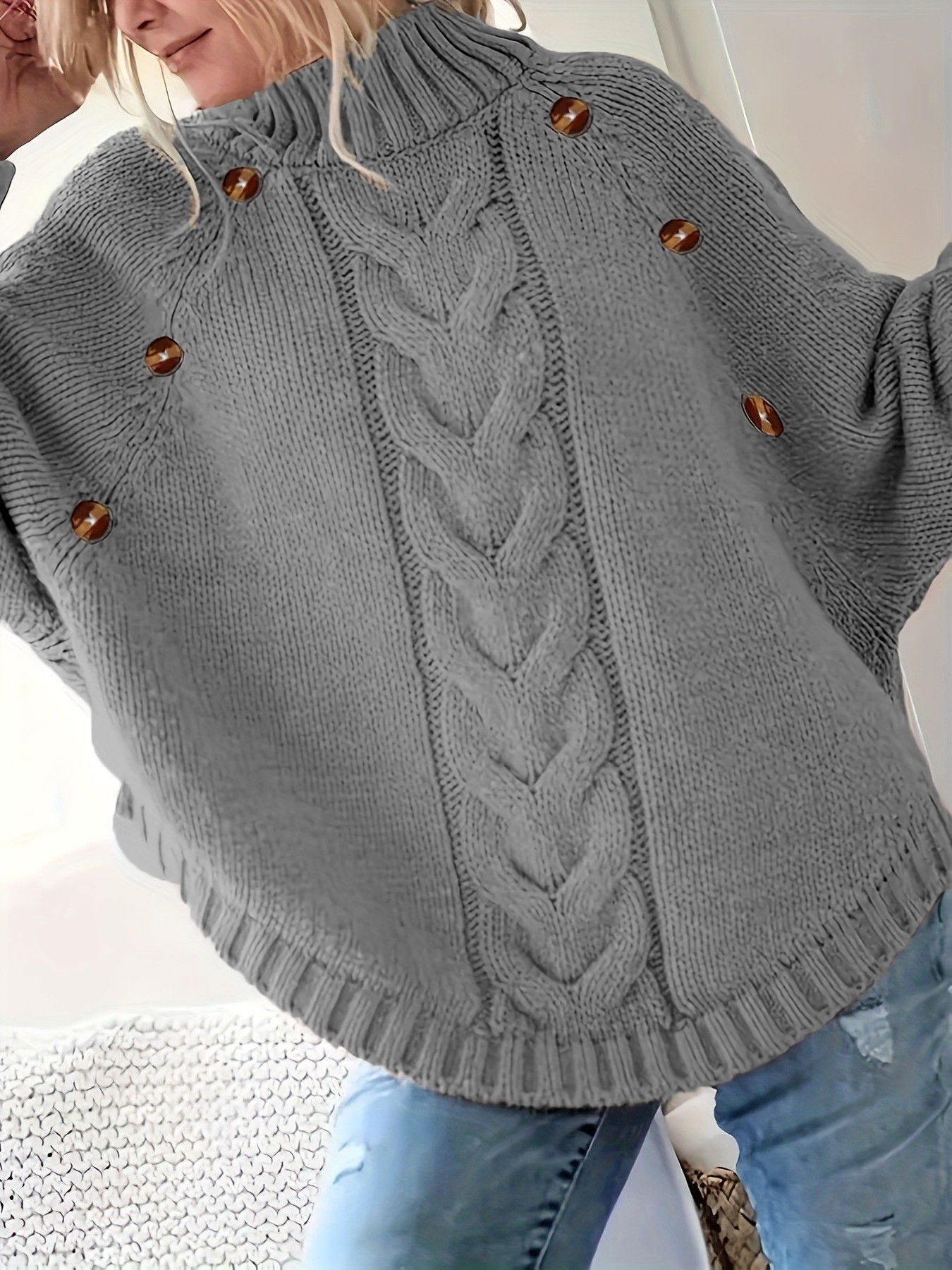 Damen Oversized Strickpullover mit Hochkragen und dekorativen Knopfdetails Berg-Feldt