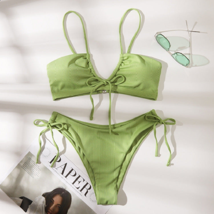 Ensemble bikini pour femme avec lacets réglables et culotte taille haute par berg-feldt