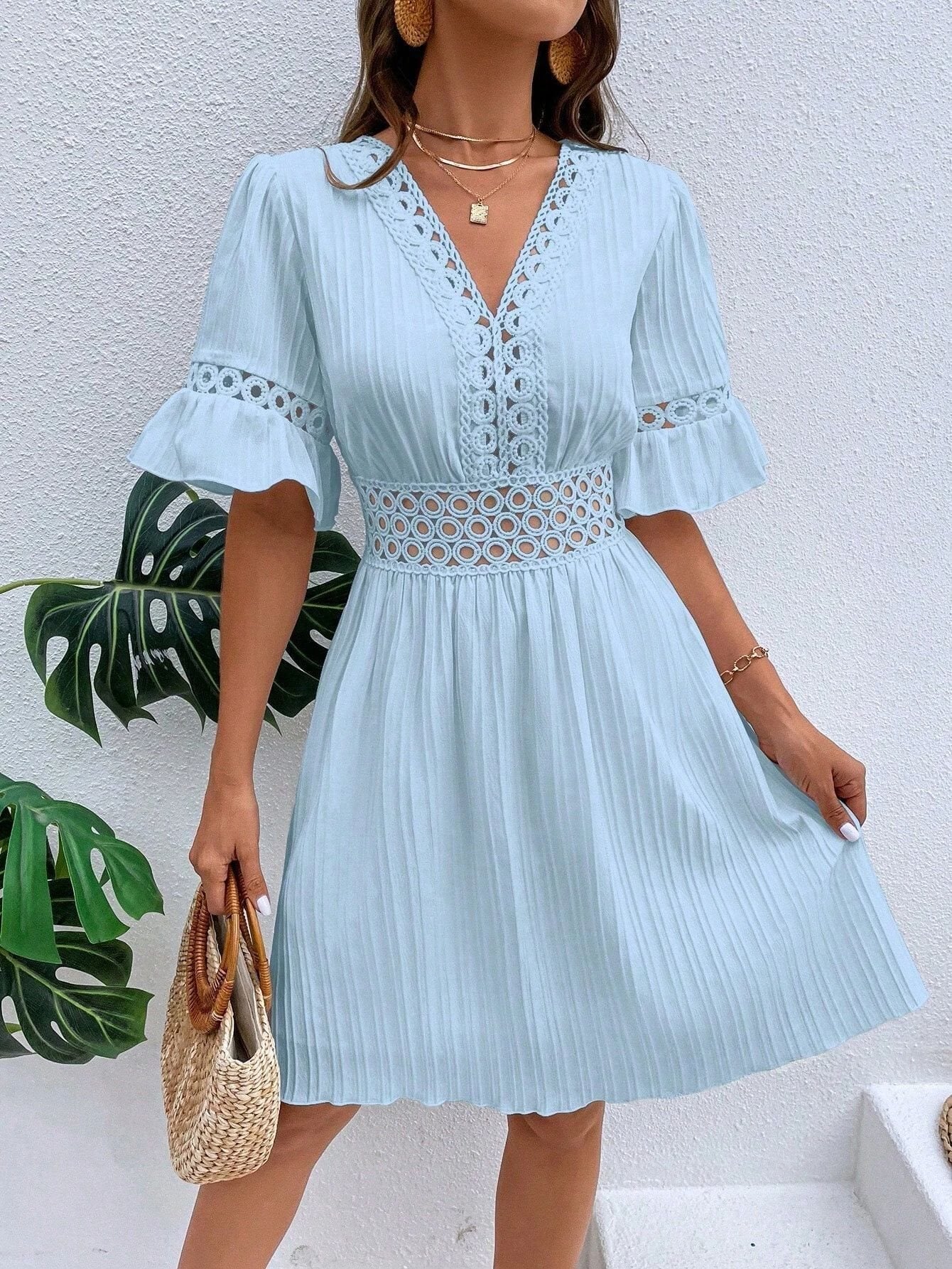 Sommerkleid für Damen mit Stehkragen und Rüsche von berg-feldt