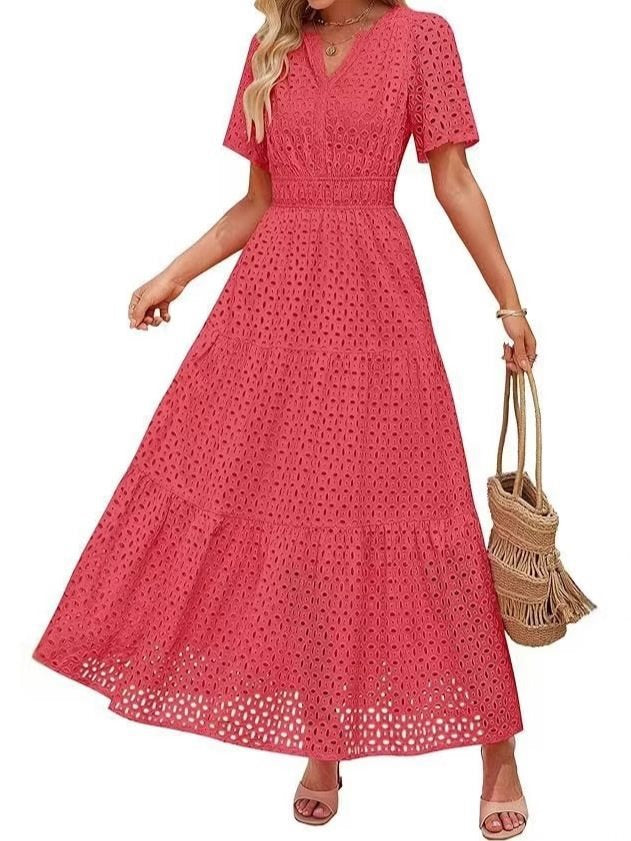 Leichtes Maxikleid für Damen mit Lochmuster und V-Ausschnitt von berg-feldt