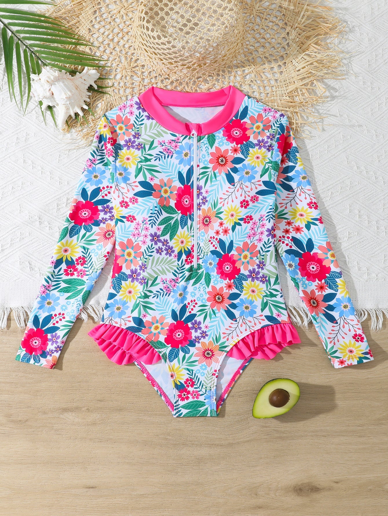 Badeanzug für Damen mit UV-Schutz, fröhlichem Blumenmuster und langen Ärmeln von berg-feldt