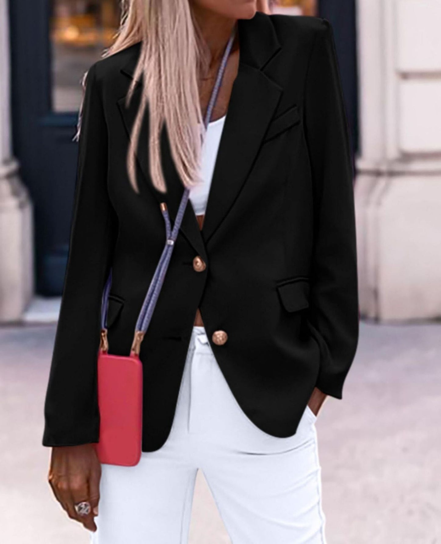 Blazer élégant femme à boutonnage simple avec boutons dorés et coupe ajustée Berg-Feldt