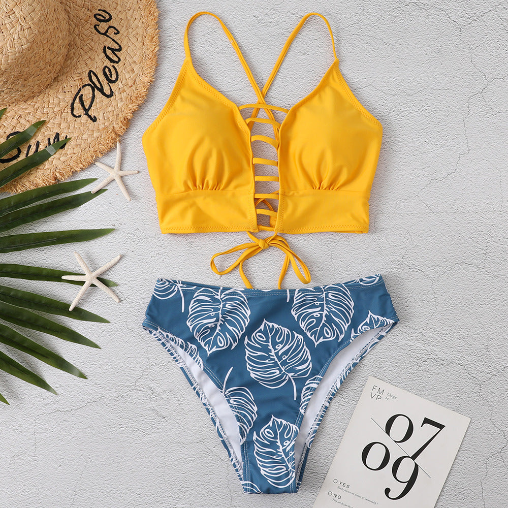 Ensemble de bikini pour femme avec haut tressé et coupe haute échancrée de berg-feldt