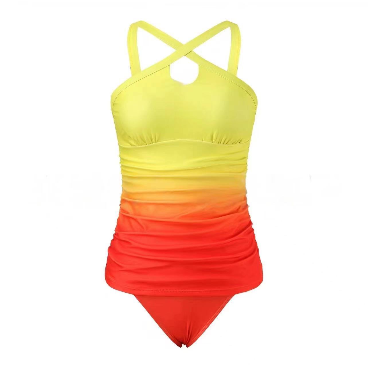 Maillot de bain sculptant pour femme avec fronces et bretelles croisées de berg-feldt