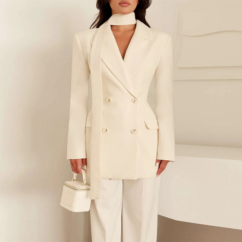 Blazer élégant et ajusté pour femme avec écharpe Berg-Feldt
