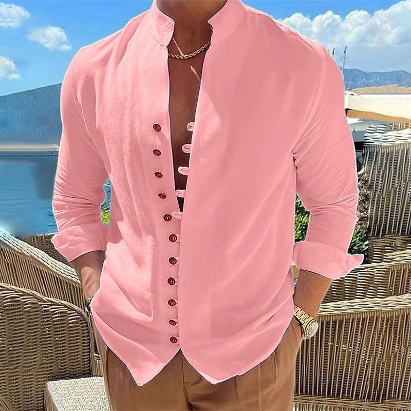 Modische Herren-Leinenbluse mit Henley-Kragen und Knopfdetails von berg-feldt