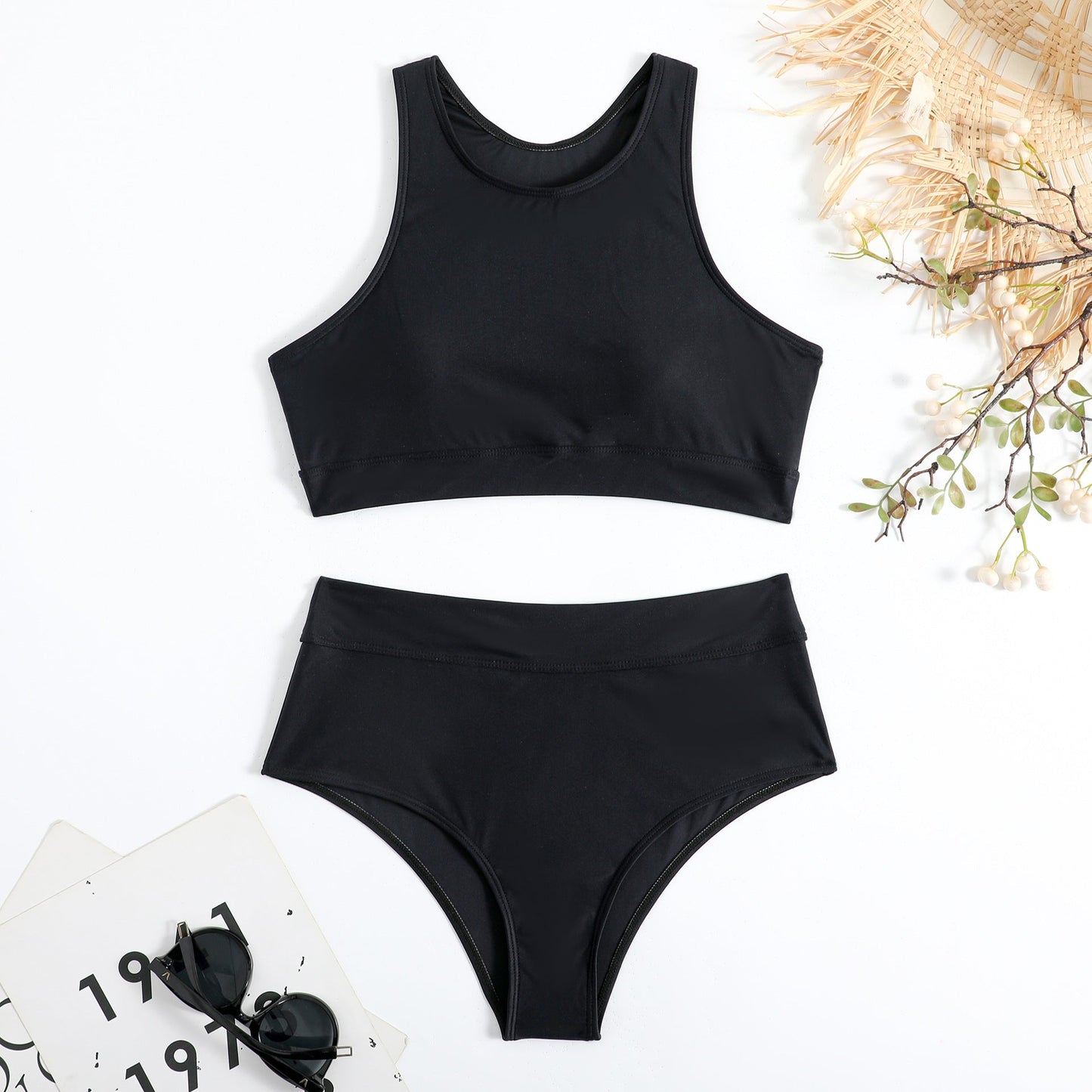 Sportlicher Damen-Bikini mit hohem Bund und bequemem Oberteil von berg-feldt