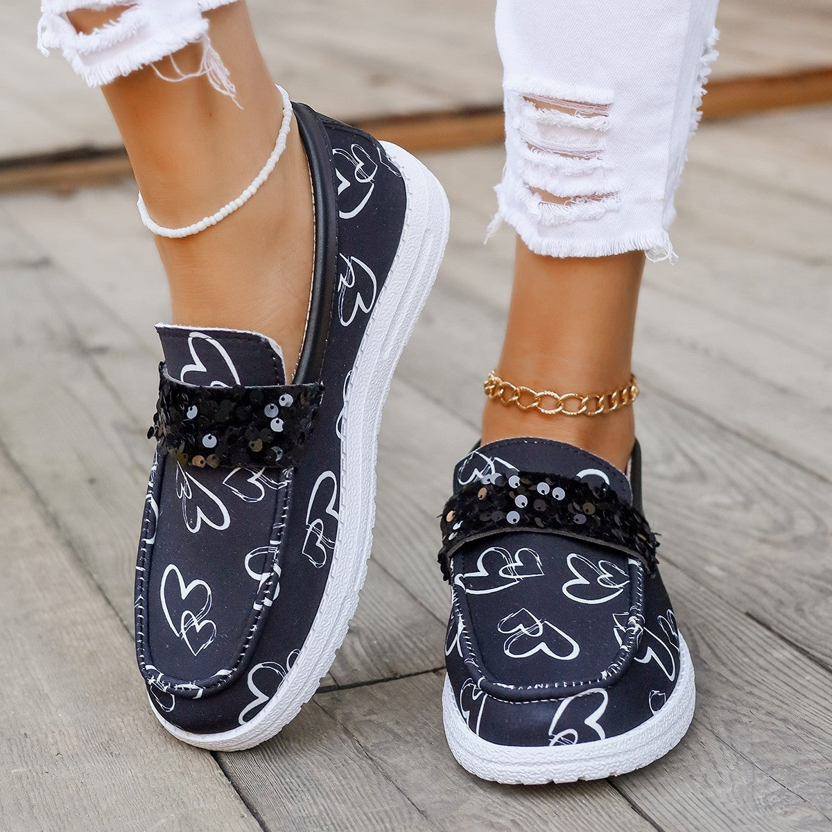 Modische Damen-Slipper mit Pailletten und Herz-Design von berg-feldt