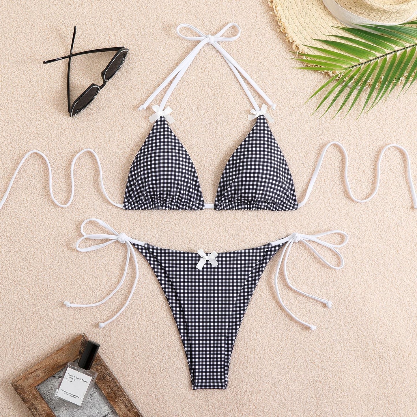 Haut de bikini vichy à bretelles réglables, par berg-feldt