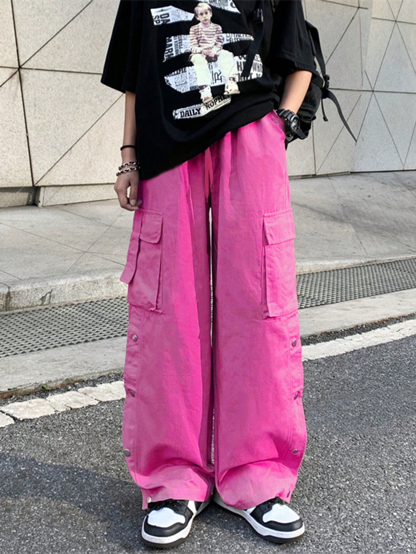 Bequeme Damen Cargohose mit Seitentaschen von berg-feldt