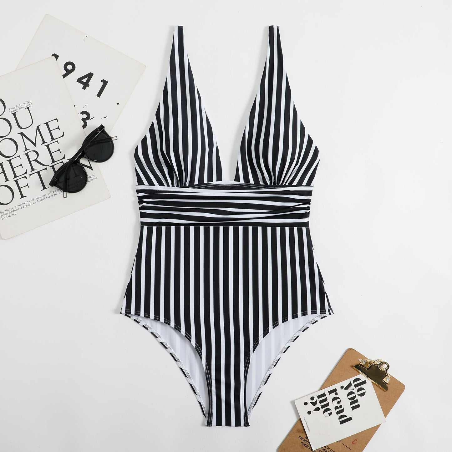 Maillot de bain femme Berg-feldt, échancré, rayé