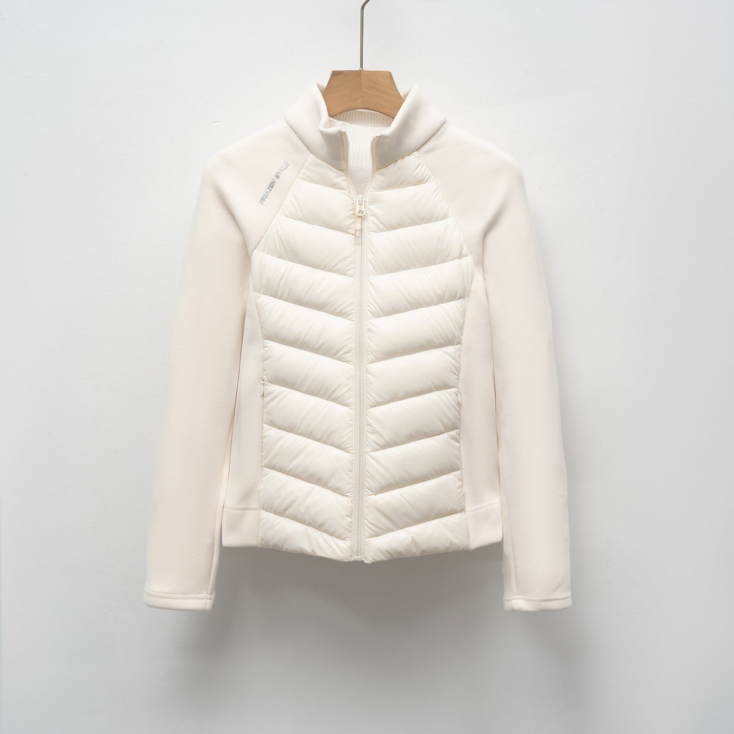 Veste sport matelassée pour femme avec col montant et poches zippées fonctionnelles Berg-Feldt