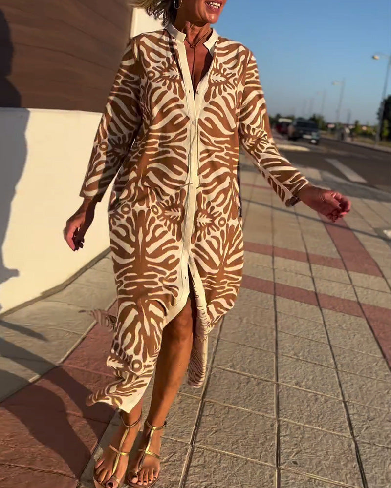 Kaftan Berg-Feldt pour femmes avec joli imprimé et fentes latérales