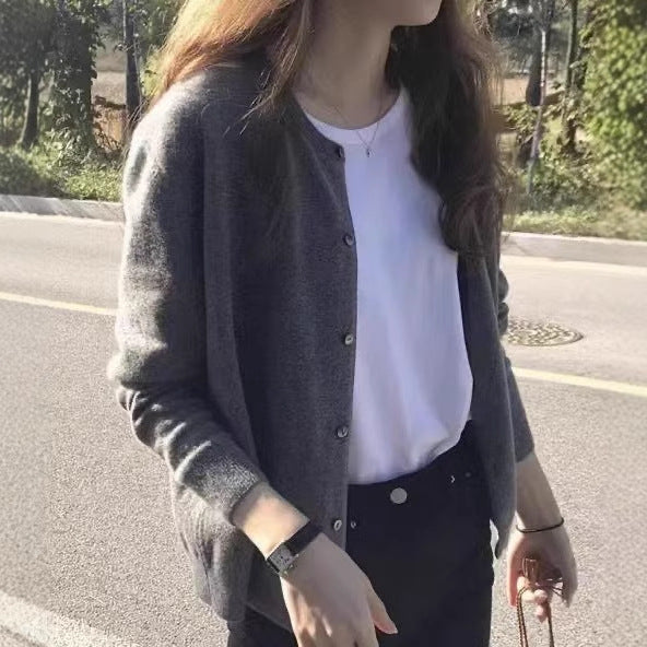 Damen kuschelige Strickjacke mit feiner Textur und Knöpfen Berg-Feldt - Berg-Feldt