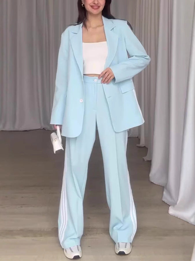 Ensemble blazer et pantalon élégant pour femmes avec rayures contrastantes Berg-Feldt