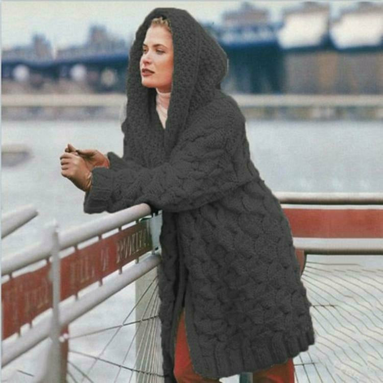 Berg-Feldt | Langer Strickjacke mit Kapuze