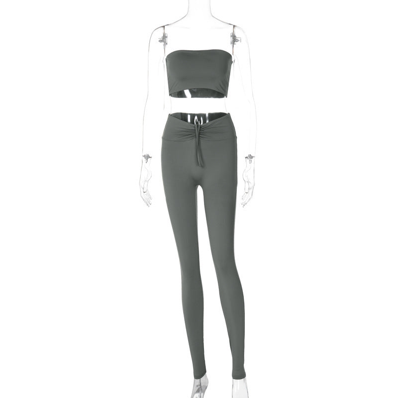 Sportliches Damen-Set: Cropped Top & Leggings von berg-feldt
