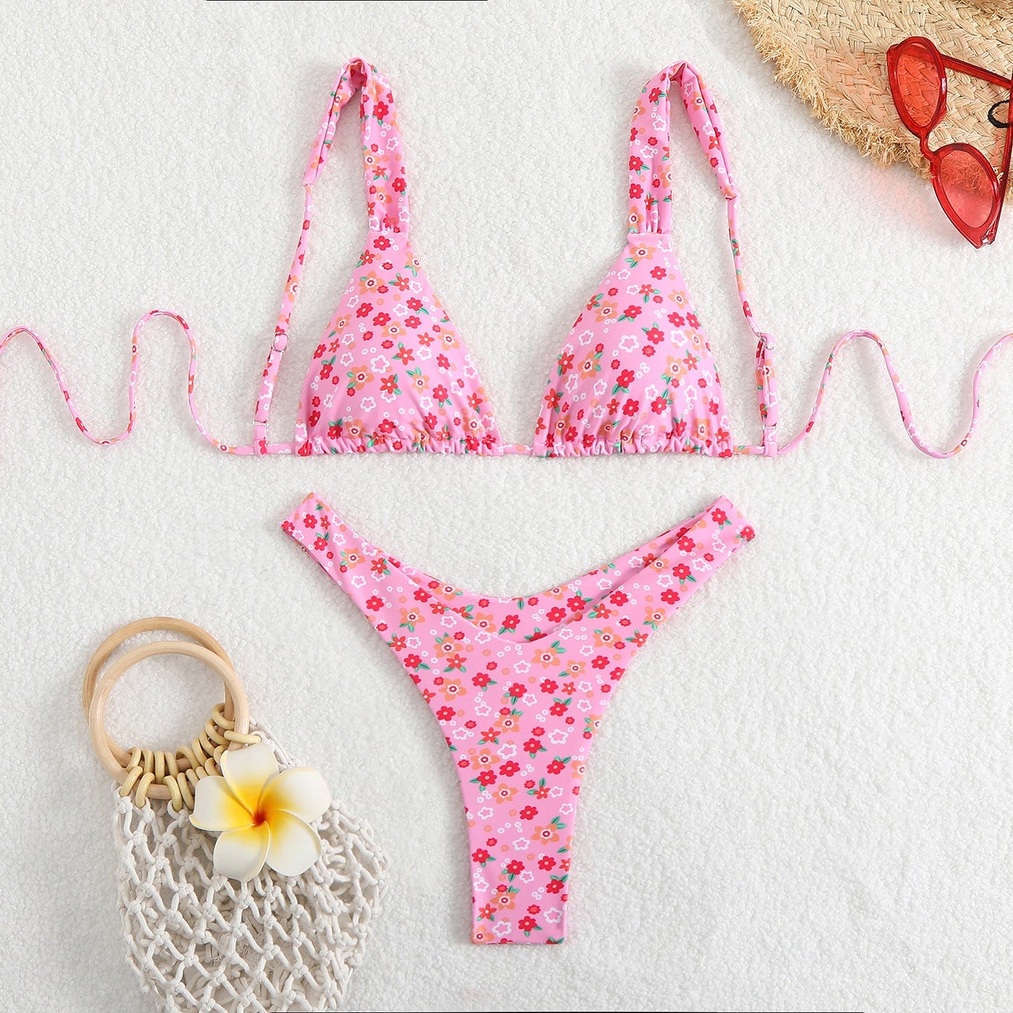 Maillot de bain femme Berg-feldt avec décolleté triangle