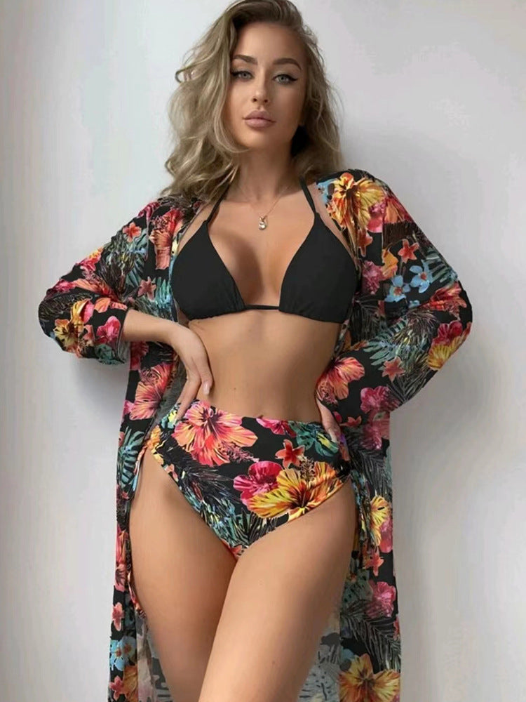 Ensemble de bikini taille haute pour femme avec paréo tendance de berg-feldt