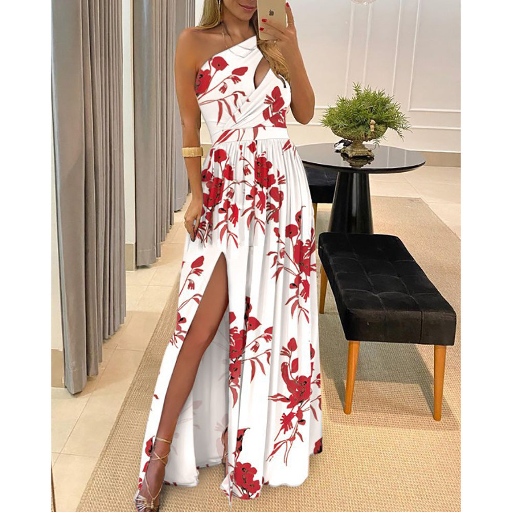 Elegantes Maxikleid mit asymmetrischem Ausschnitt und Schlitz von berg-feldt