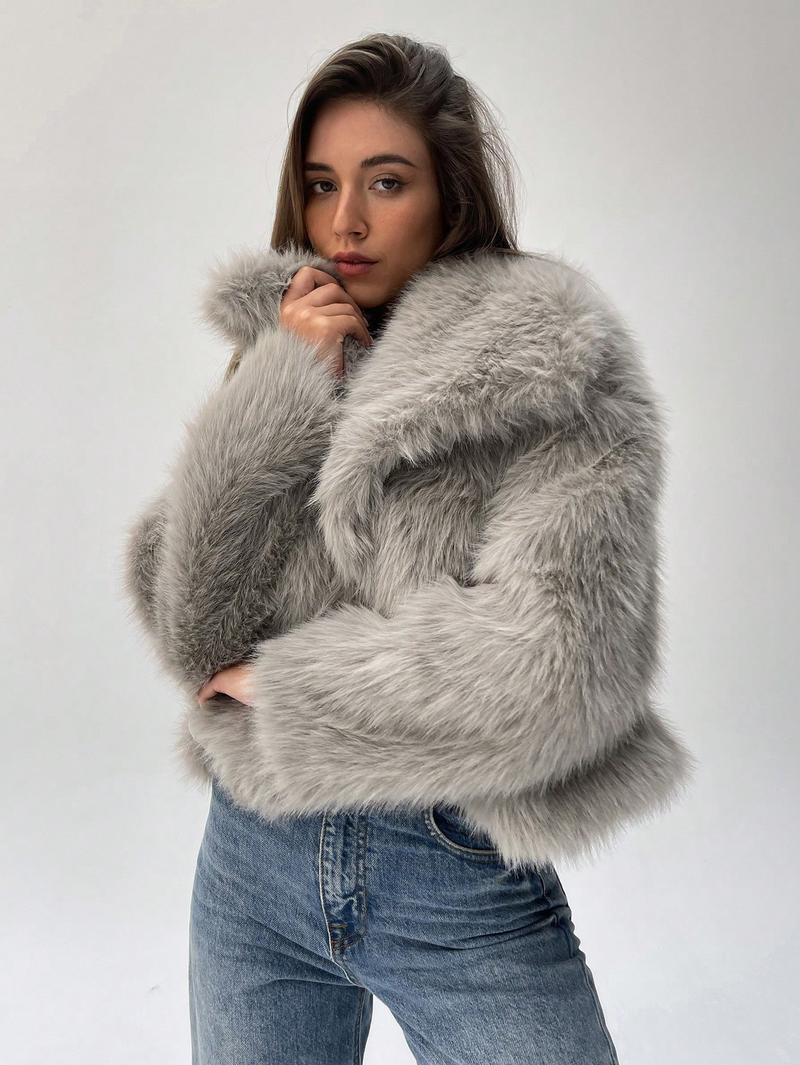 Veste courte en fausse fourrure tendance pour femme avec manches bouffantes Berg-Feldt
