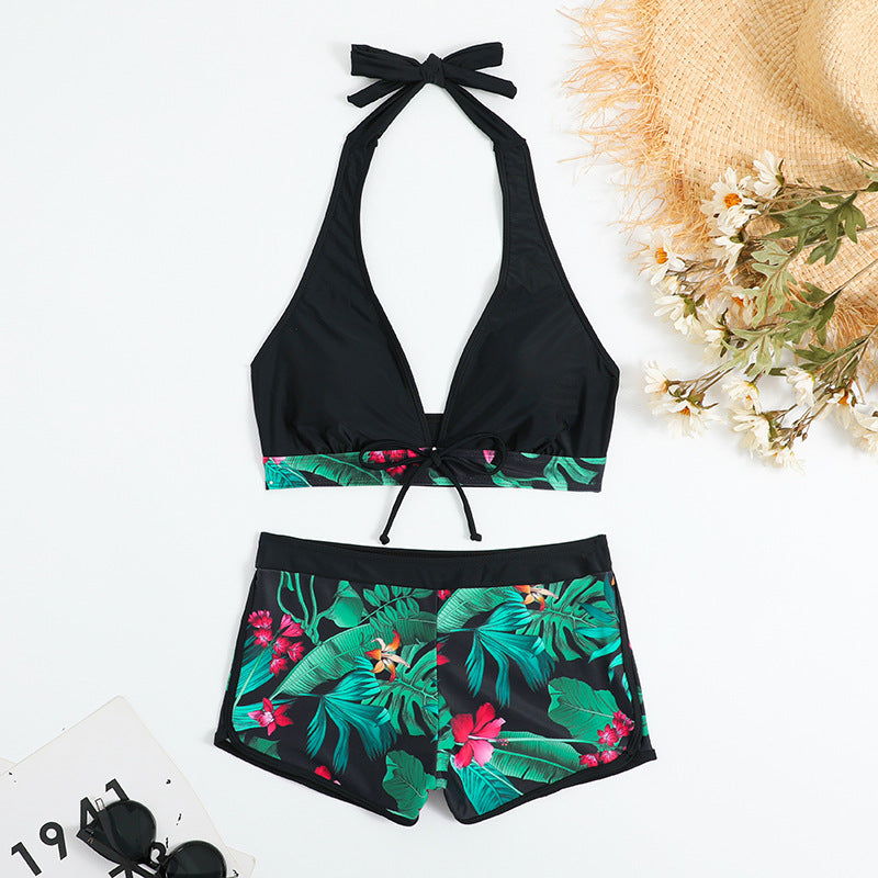 Haut de bikini femme élégant à col licou et short sportif de berg-feldt