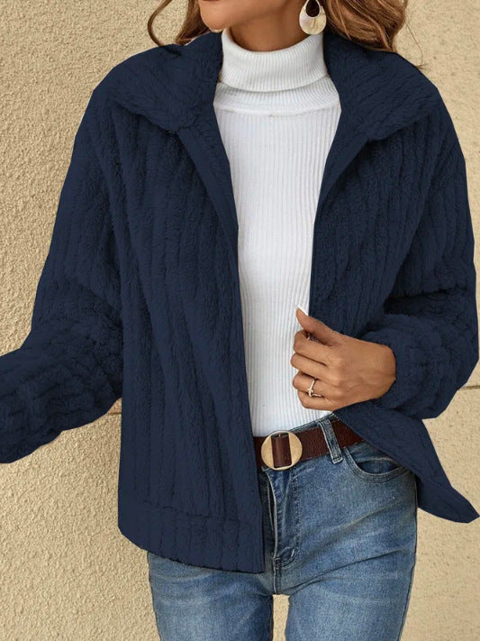 Veste polaire douillette Berg-Feldt pour femme avec col montant et design texturé