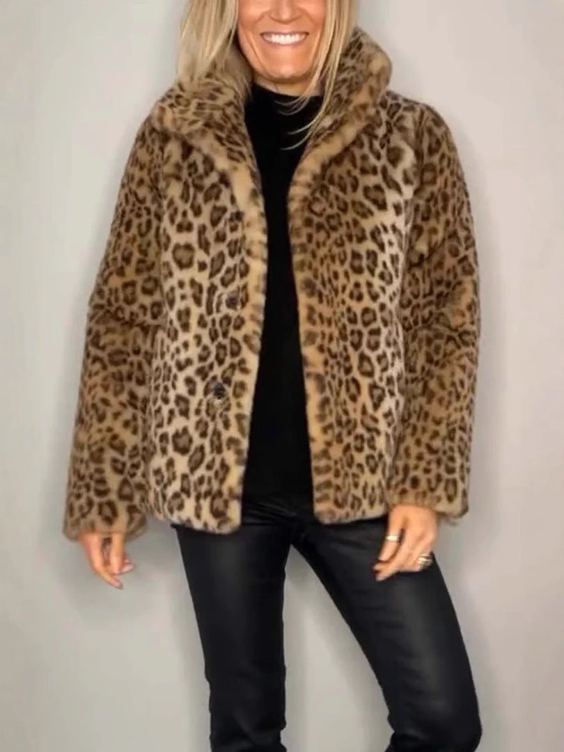Berg-Feldt | Mantel - Kunstpelz - Oversized Fit - Reverskragen - Leopardenprint