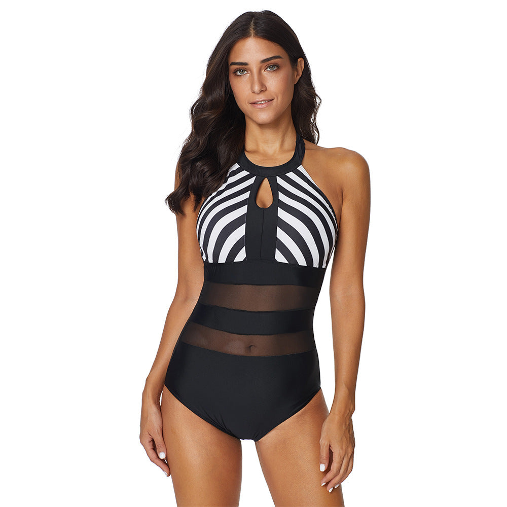 Maillot de bain une pièce féminin avec d'élégants détails en mesh et un séduisant décolleté en trou de serrure berg-feldt